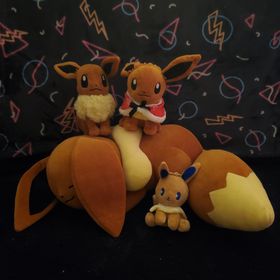 four eevee plush