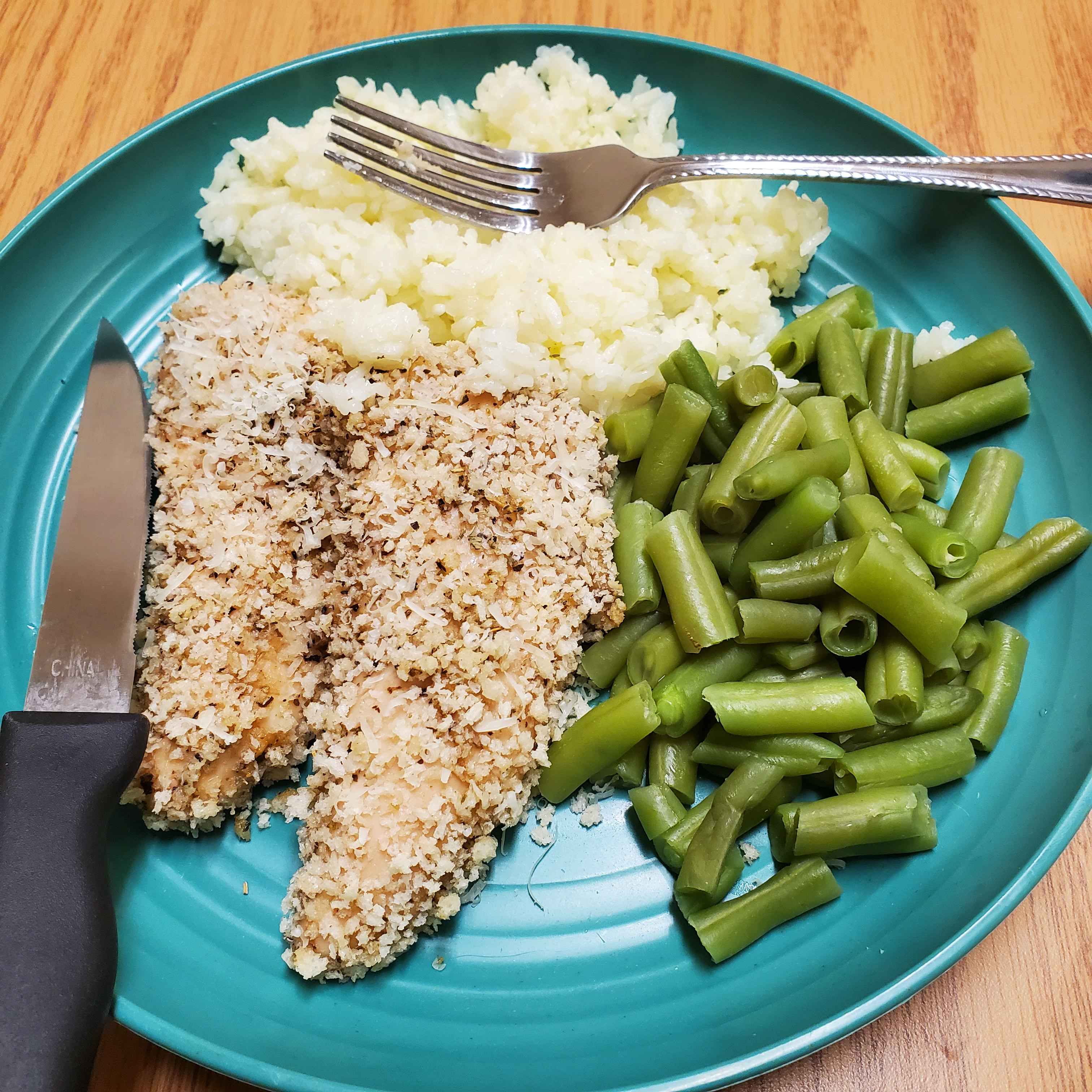 chicken tenders with a side of green beans and rice